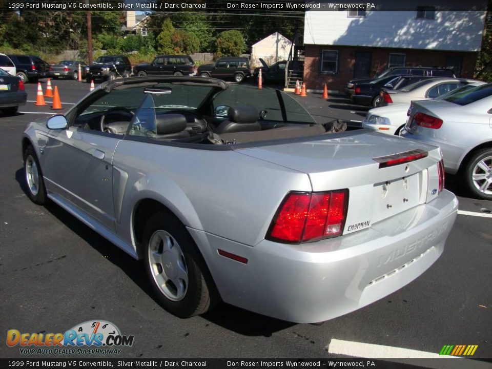 1999 Ford Mustang V6 Convertible Silver Metallic / Dark Charcoal Photo #9