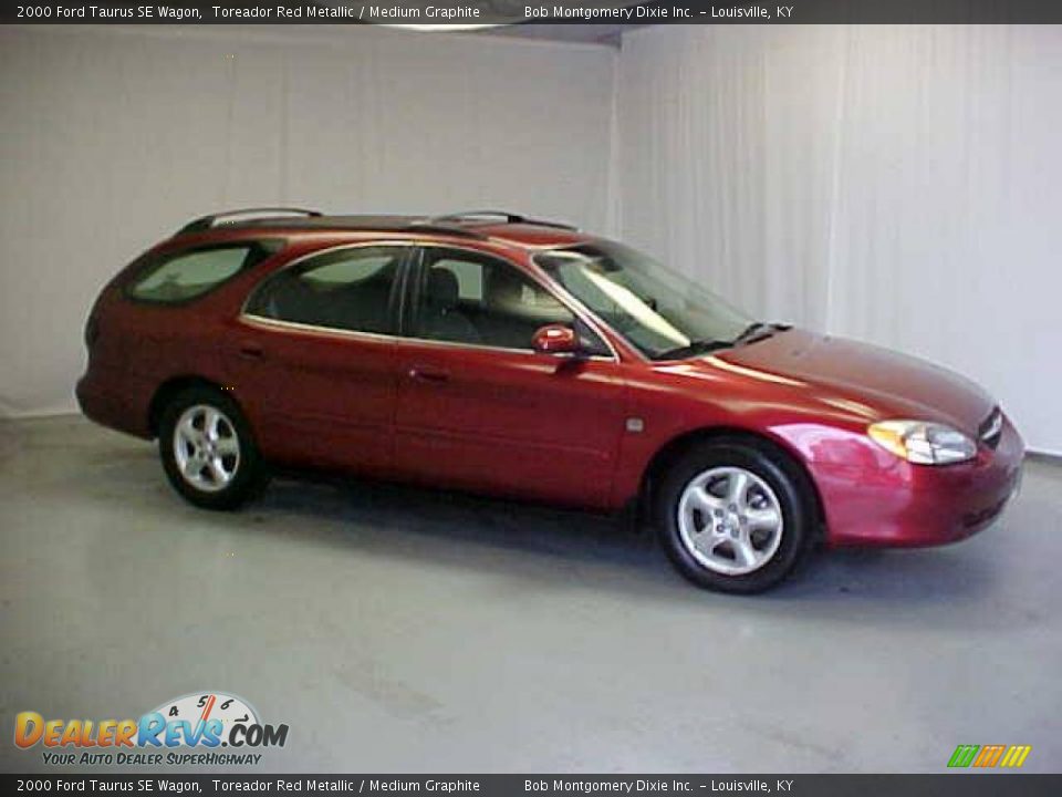 2000 Ford Taurus SE Wagon Toreador Red Metallic / Medium Graphite Photo #3