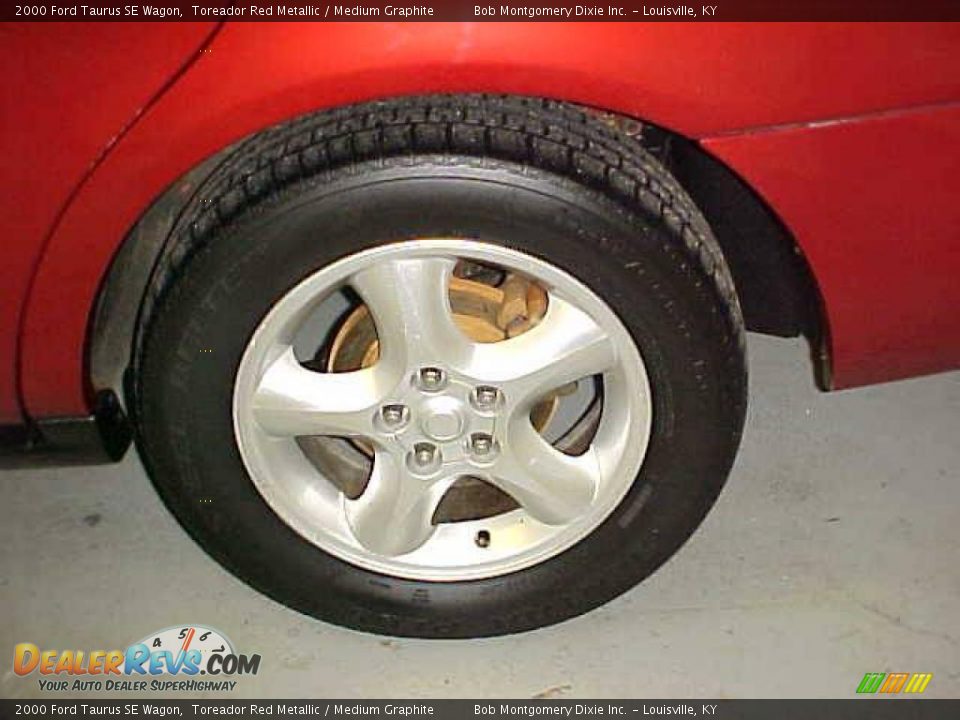 2000 Ford Taurus SE Wagon Toreador Red Metallic / Medium Graphite Photo #11
