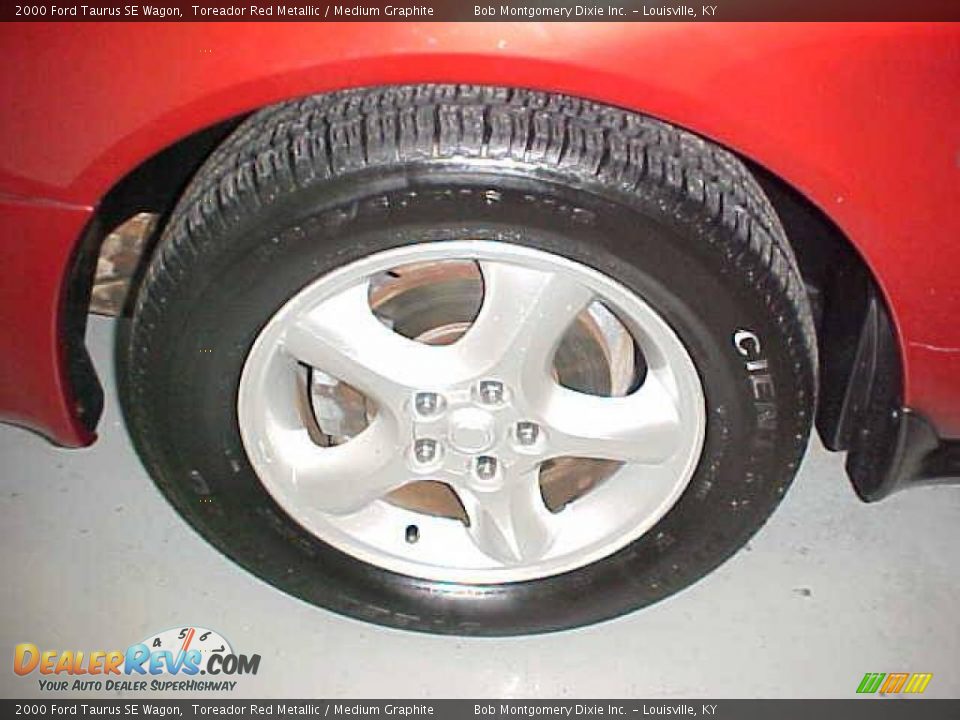 2000 Ford Taurus SE Wagon Toreador Red Metallic / Medium Graphite Photo #16
