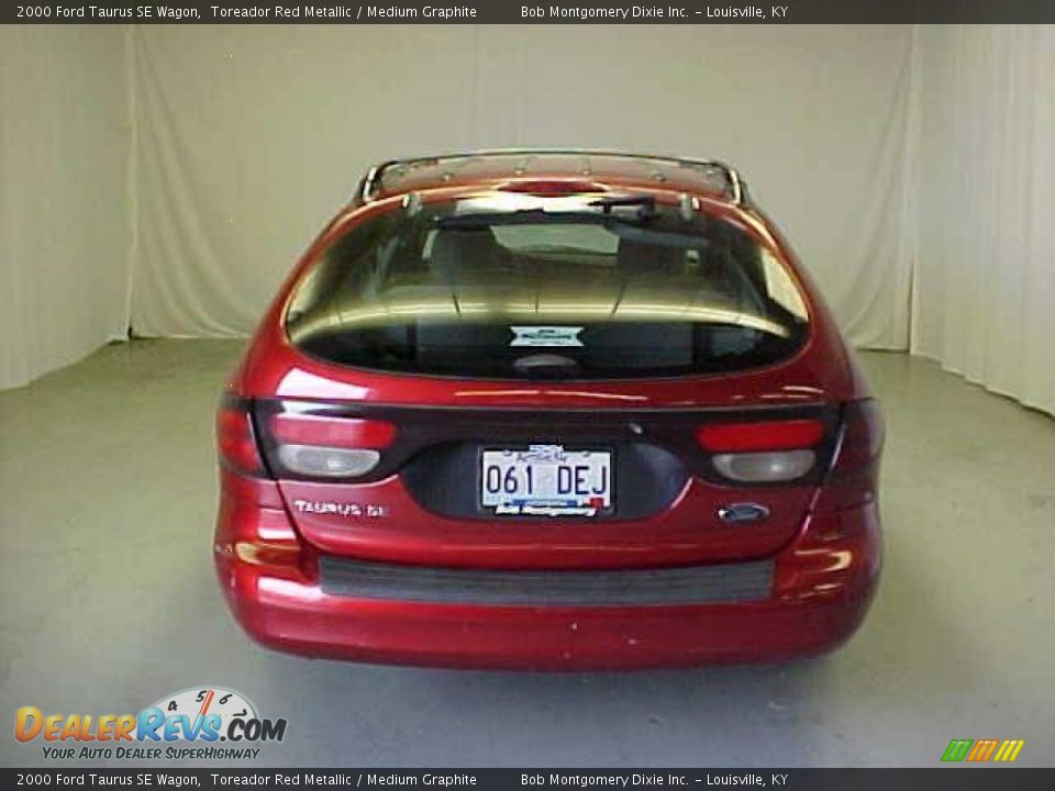2000 Ford Taurus SE Wagon Toreador Red Metallic / Medium Graphite Photo #18