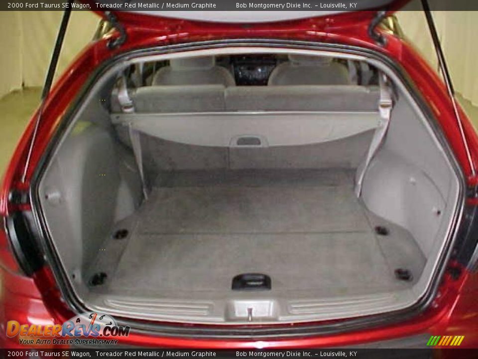 2000 Ford Taurus SE Wagon Toreador Red Metallic / Medium Graphite Photo #23