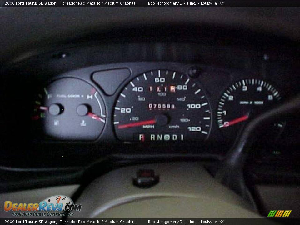 2000 Ford Taurus SE Wagon Toreador Red Metallic / Medium Graphite Photo #25