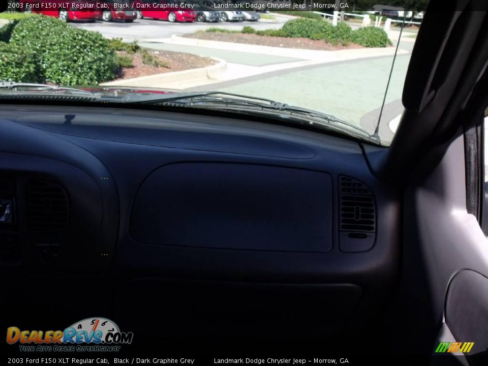 2003 Ford F150 XLT Regular Cab Black / Dark Graphite Grey Photo #17