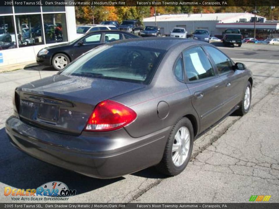 2005 Ford Taurus SEL Dark Shadow Grey Metallic / Medium/Dark Flint Photo #2