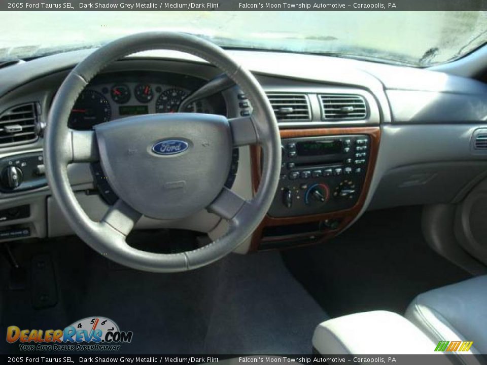 2005 Ford Taurus SEL Dark Shadow Grey Metallic / Medium/Dark Flint Photo #10