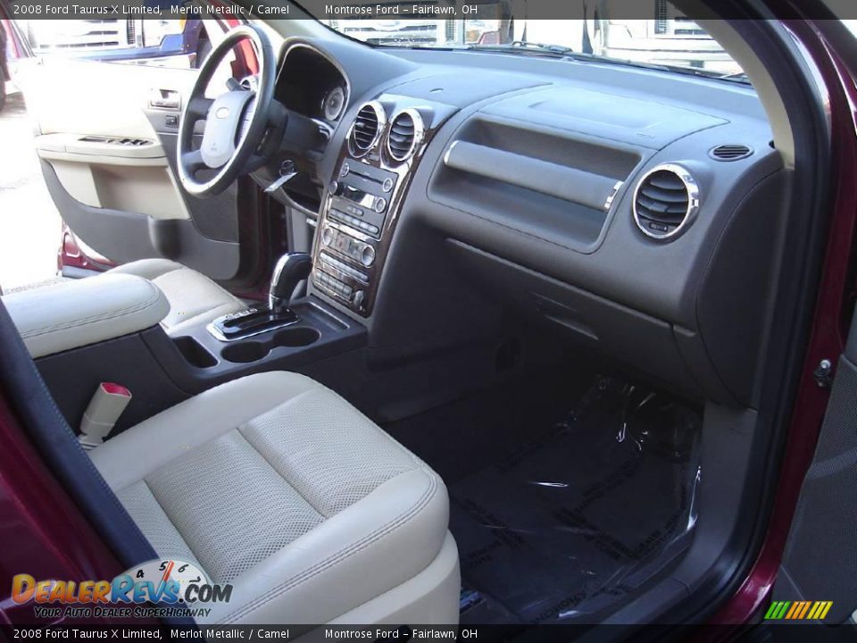 2008 Ford Taurus X Limited Merlot Metallic / Camel Photo #22