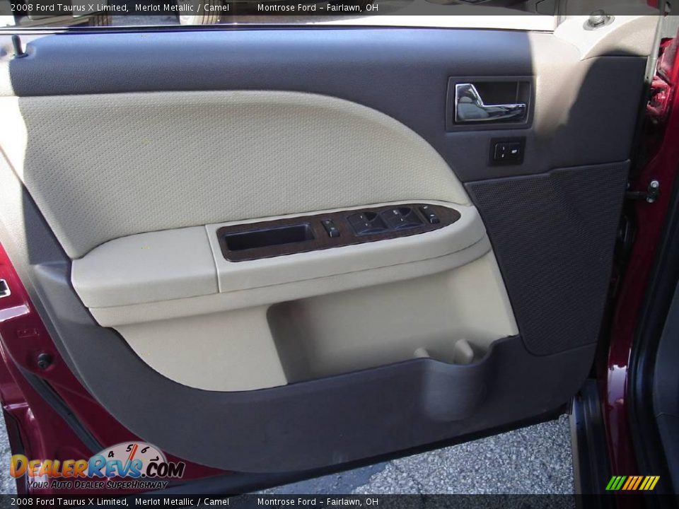2008 Ford Taurus X Limited Merlot Metallic / Camel Photo #24