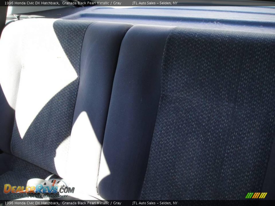 1996 Honda Civic DX Hatchback Granada Black Pearl Metallic / Gray Photo #13