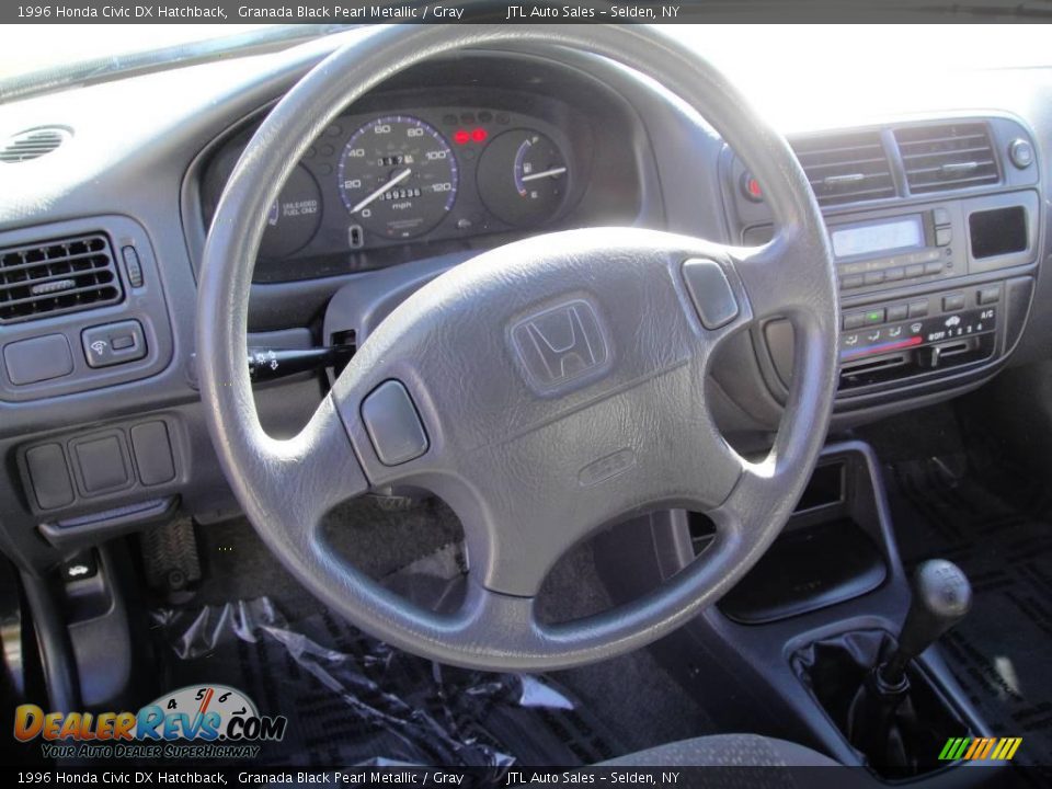 1996 Honda Civic DX Hatchback Granada Black Pearl Metallic / Gray Photo #14