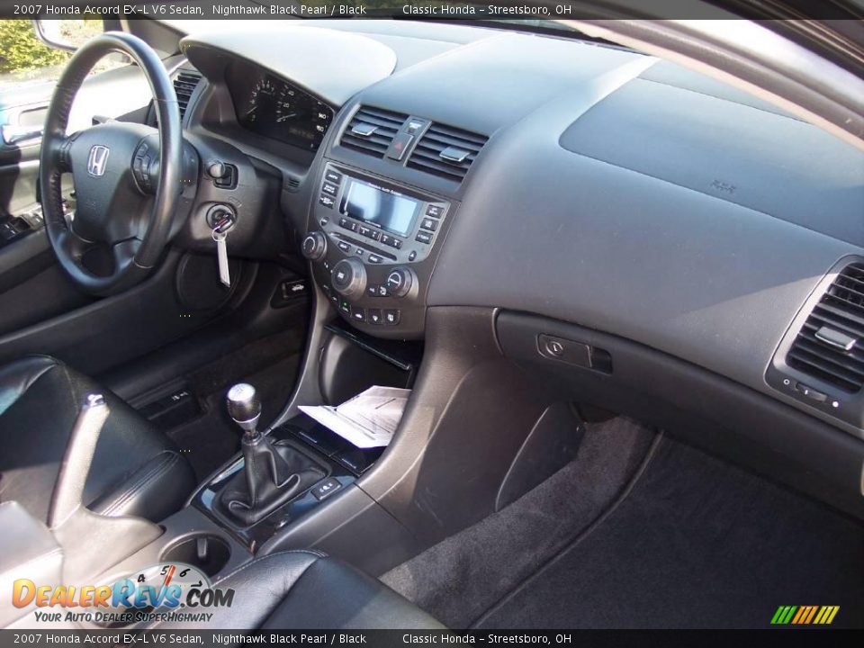 2007 Honda Accord EX-L V6 Sedan Nighthawk Black Pearl / Black Photo #24