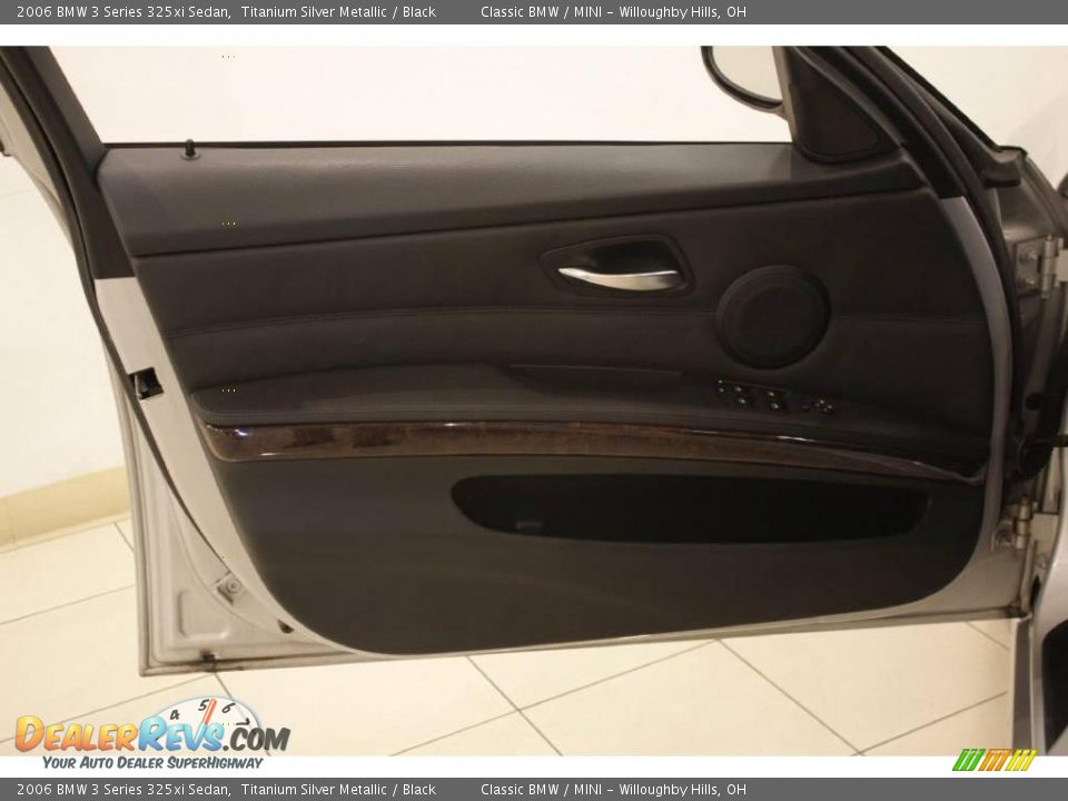 2006 BMW 3 Series 325xi Sedan Titanium Silver Metallic / Black Photo #8