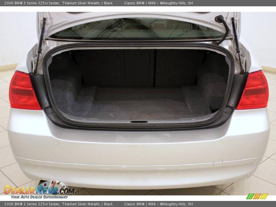 2006 BMW 3 Series 325xi Sedan Titanium Silver Metallic / Black Photo #23