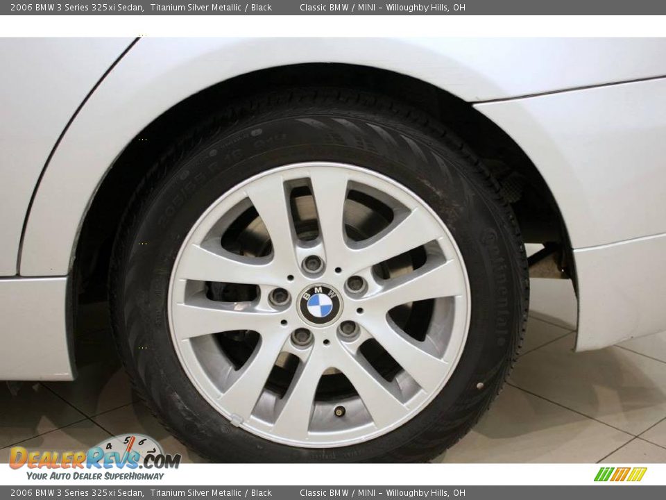 2006 BMW 3 Series 325xi Sedan Titanium Silver Metallic / Black Photo #26