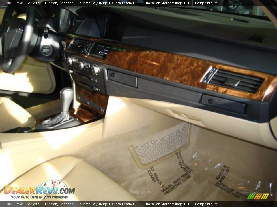 2007 BMW 5 Series 525i Sedan Monaco Blue Metallic / Beige Dakota Leather Photo #16
