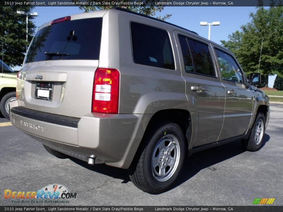 2010 Jeep Patriot Sport Light Sandstone Metallic / Dark Slate Gray/Pebble Beige Photo #3