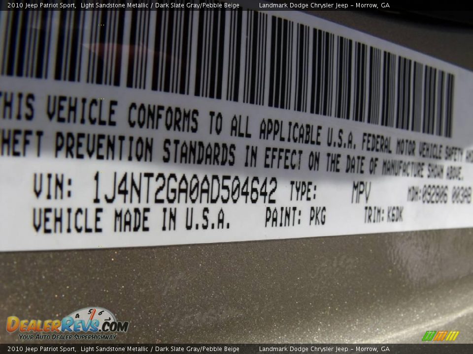 2010 Jeep Patriot Sport Light Sandstone Metallic / Dark Slate Gray/Pebble Beige Photo #15