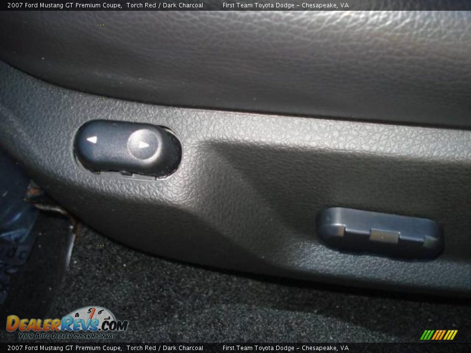 2007 Ford Mustang GT Premium Coupe Torch Red / Dark Charcoal Photo #12
