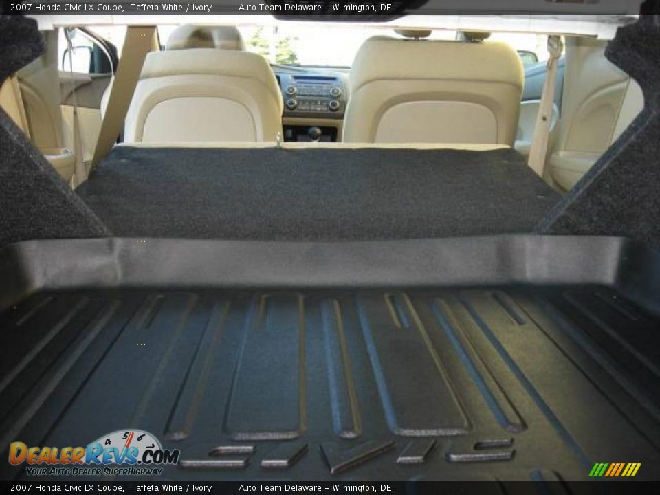 2007 Honda Civic LX Coupe Taffeta White / Ivory Photo #36