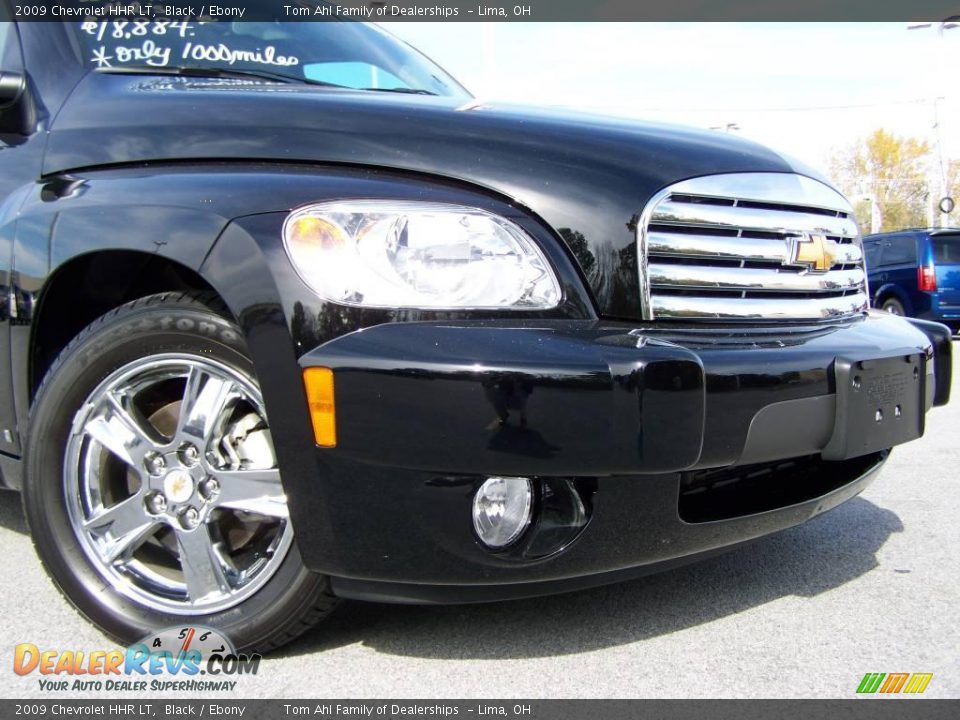 2009 Chevrolet HHR LT Black / Ebony Photo #2