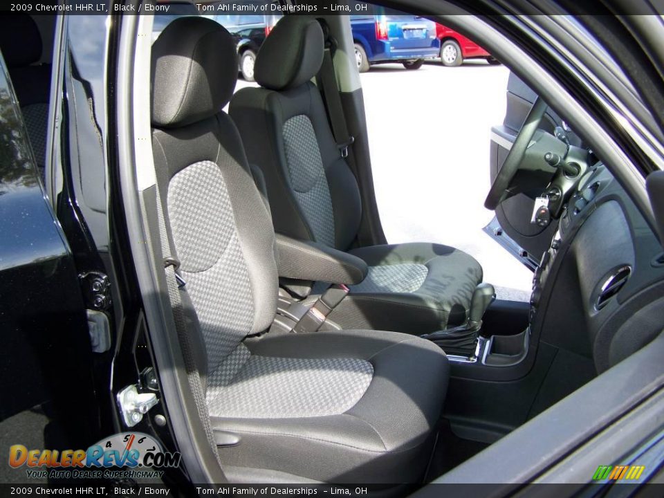 2009 Chevrolet HHR LT Black / Ebony Photo #13