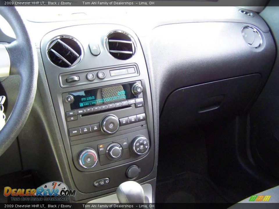 2009 Chevrolet HHR LT Black / Ebony Photo #19