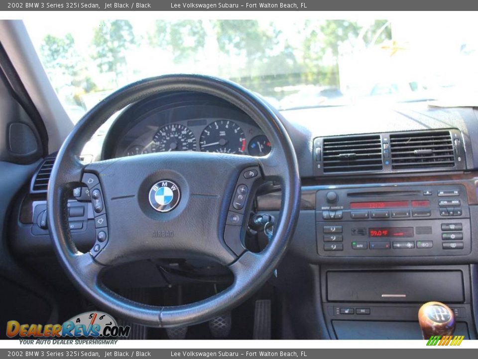 2002 BMW 3 Series 325i Sedan Jet Black / Black Photo #17