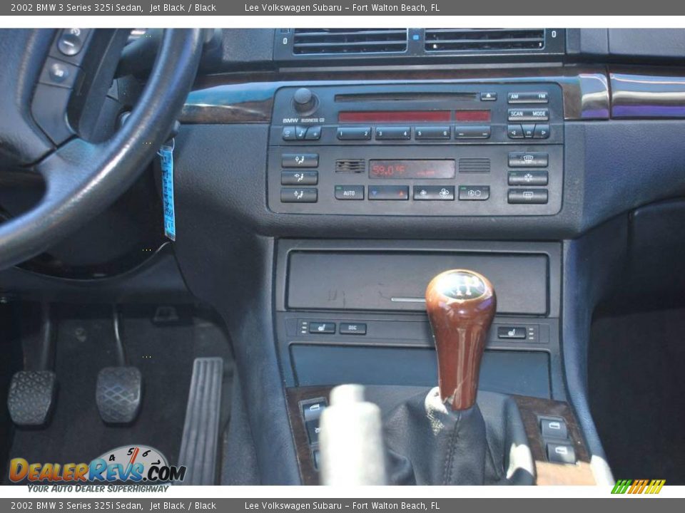 2002 BMW 3 Series 325i Sedan Jet Black / Black Photo #20