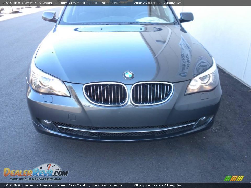 2010 BMW 5 Series 528i Sedan Platinum Grey Metallic / Black Dakota Leather Photo #24