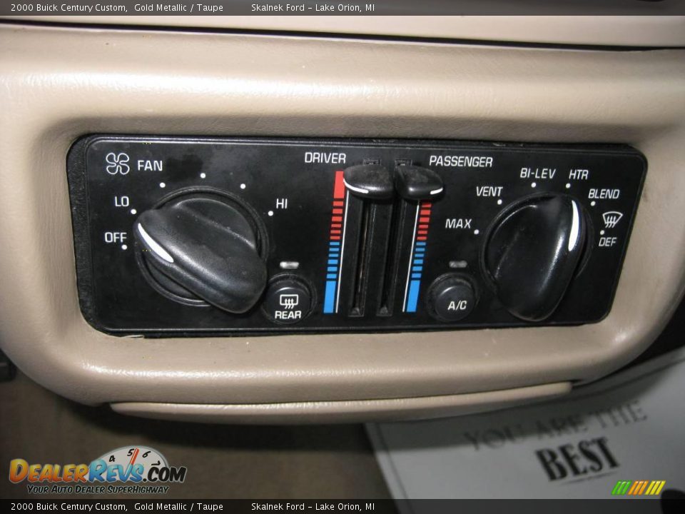 2000 Buick Century Custom Gold Metallic / Taupe Photo #29