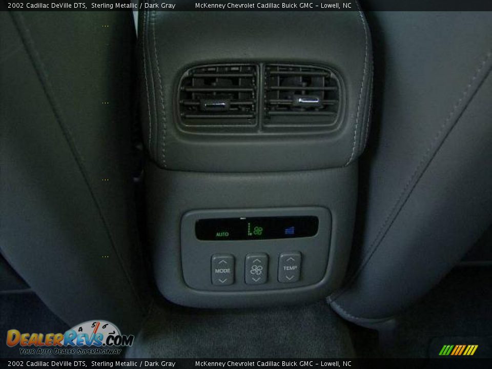 2002 Cadillac DeVille DTS Sterling Metallic / Dark Gray Photo #22
