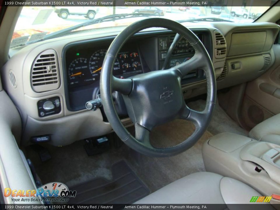 1999 Chevrolet Suburban K1500 LT 4x4 Victory Red / Neutral Photo #11
