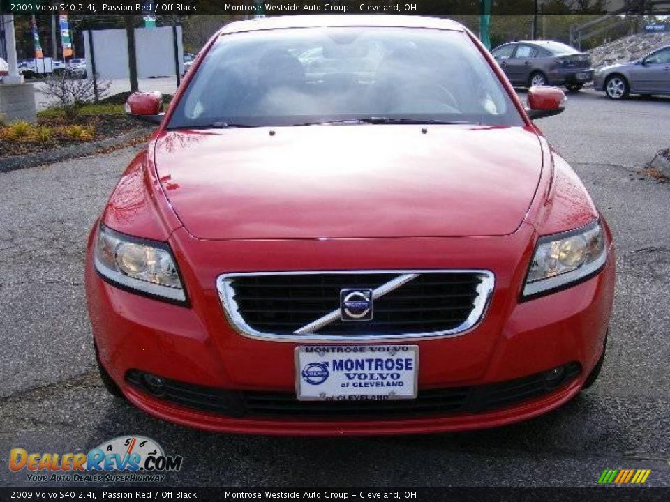2009 Volvo S40 2.4i Passion Red / Off Black Photo #8