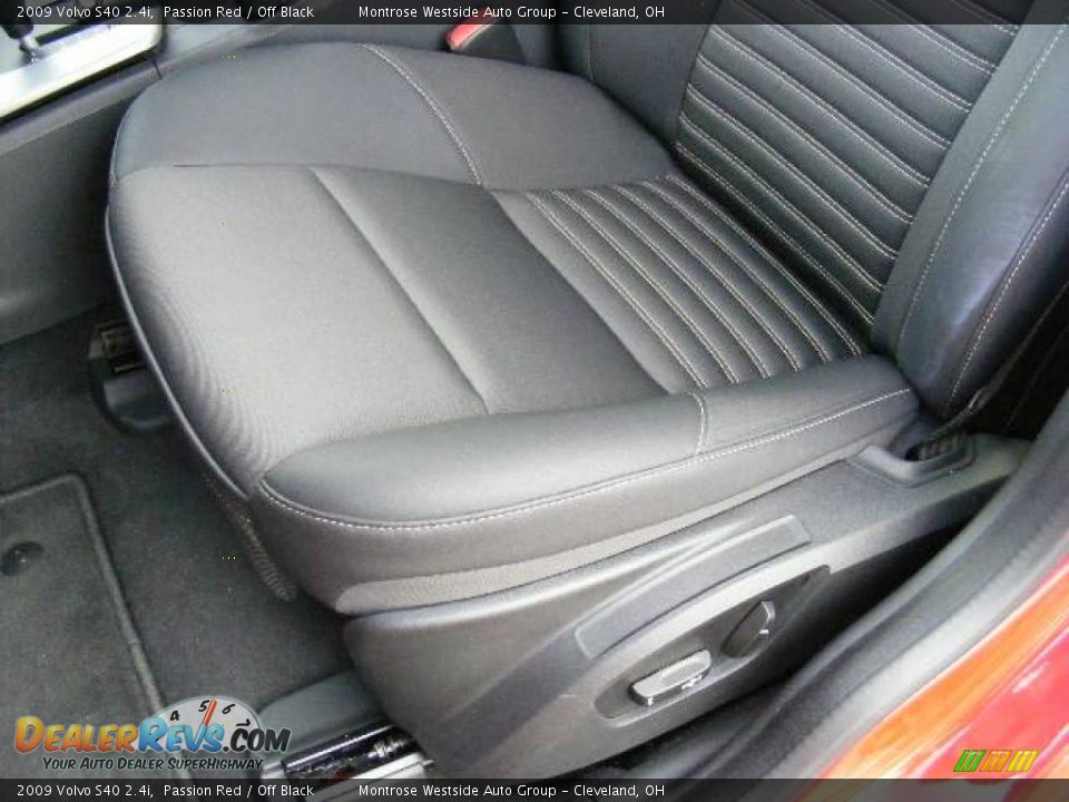 2009 Volvo S40 2.4i Passion Red / Off Black Photo #10