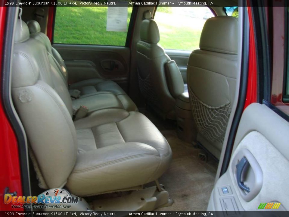 1999 Chevrolet Suburban K1500 LT 4x4 Victory Red / Neutral Photo #20