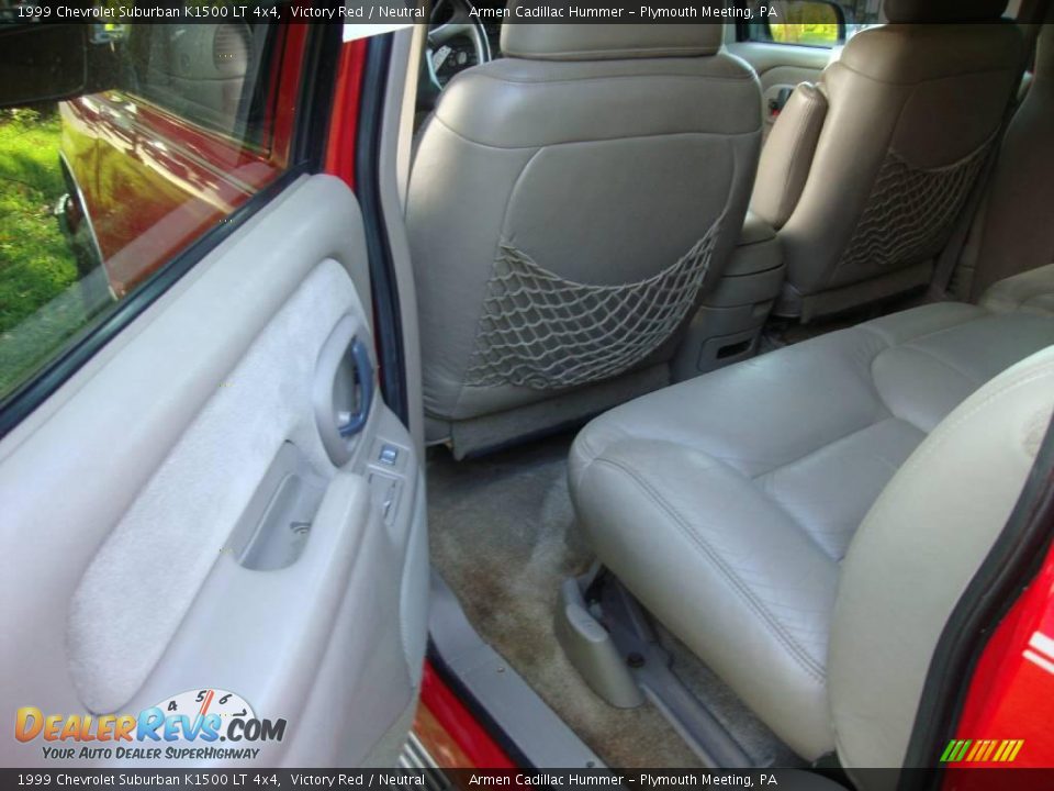 1999 Chevrolet Suburban K1500 LT 4x4 Victory Red / Neutral Photo #22