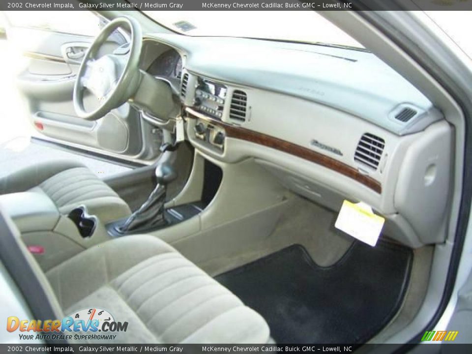 2002 Chevrolet Impala Galaxy Silver Metallic / Medium Gray Photo #15