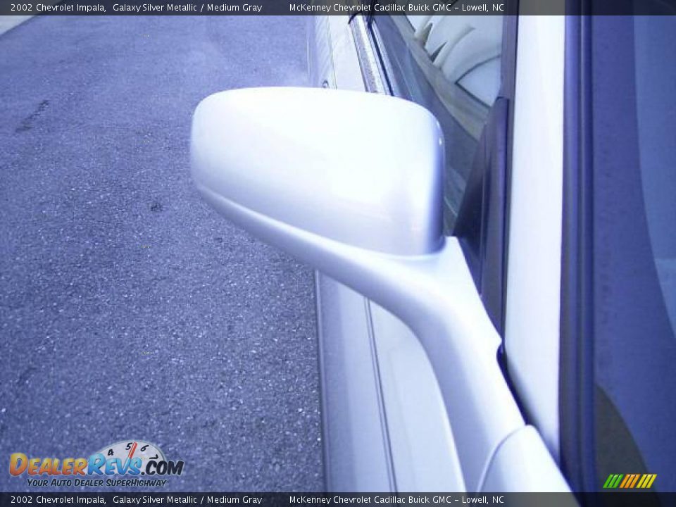 2002 Chevrolet Impala Galaxy Silver Metallic / Medium Gray Photo #18