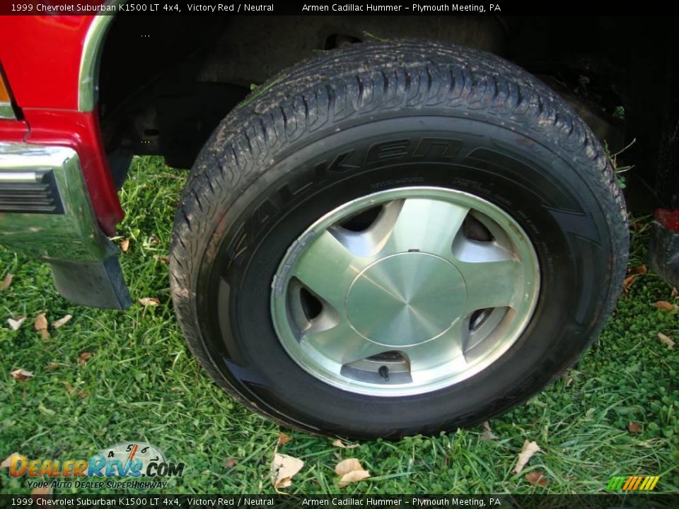 1999 Chevrolet Suburban K1500 LT 4x4 Victory Red / Neutral Photo #30