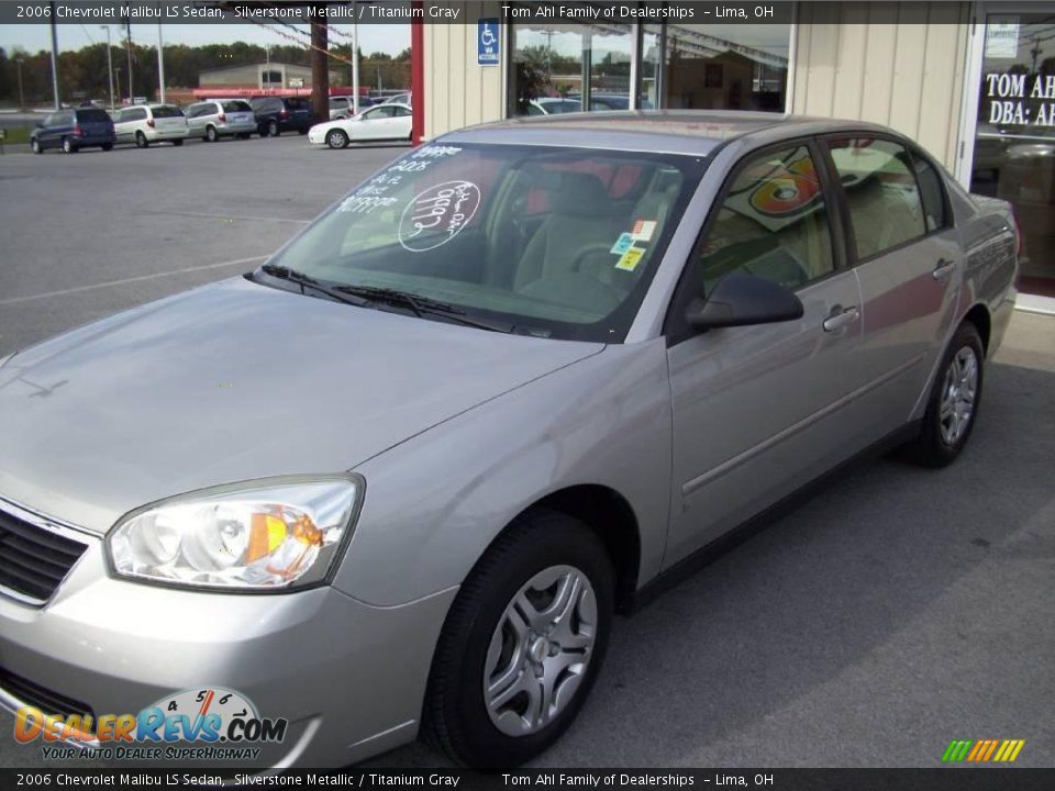 2006 Chevrolet Malibu LS Sedan Silverstone Metallic / Titanium Gray Photo #2