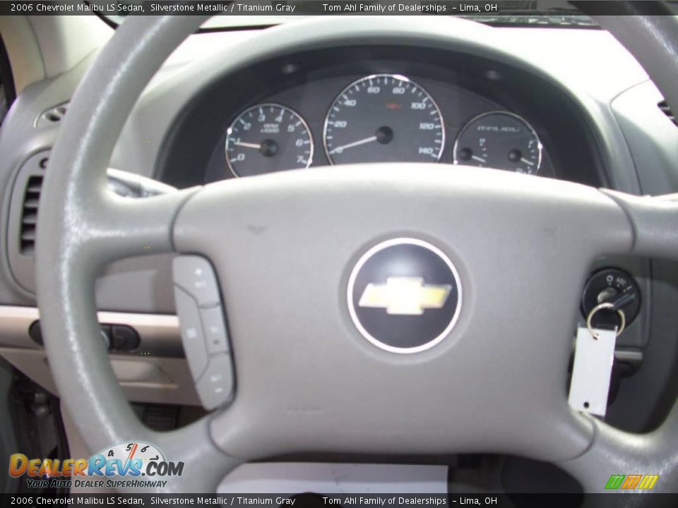 2006 Chevrolet Malibu LS Sedan Silverstone Metallic / Titanium Gray Photo #14