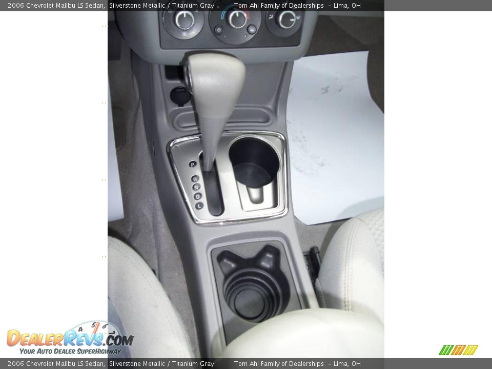2006 Chevrolet Malibu LS Sedan Silverstone Metallic / Titanium Gray Photo #16