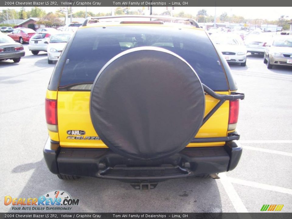 2004 Chevrolet Blazer LS ZR2 Yellow / Graphite Gray Photo #5