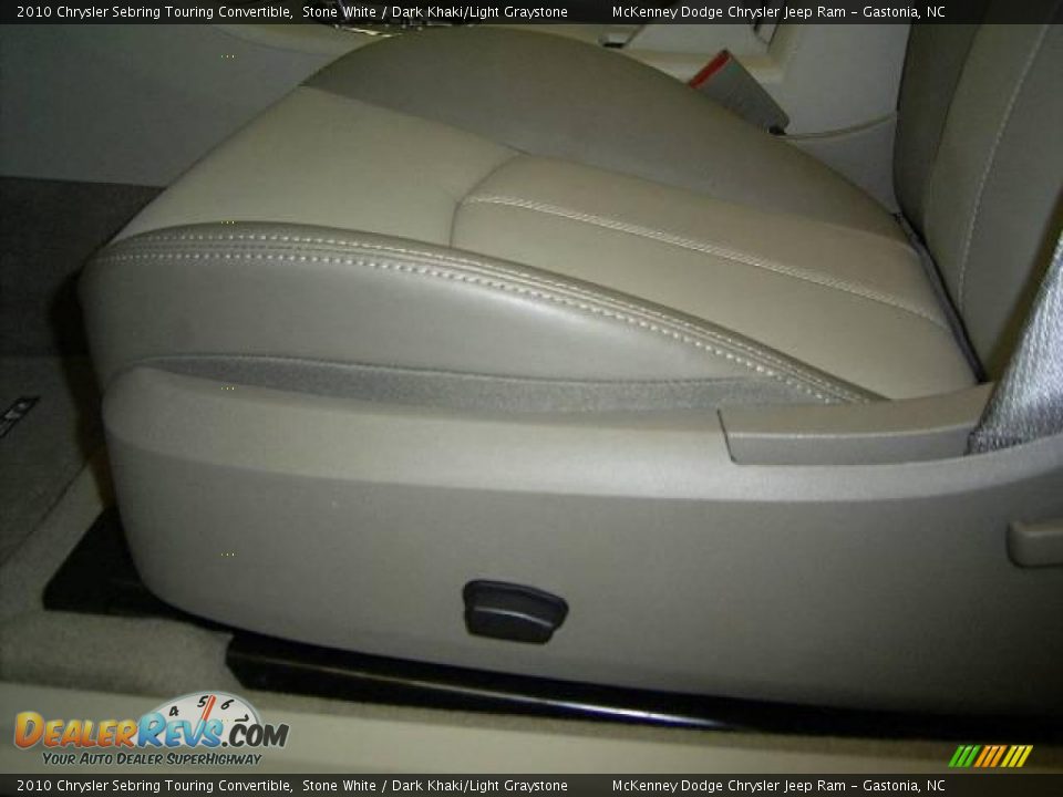 2010 Chrysler Sebring Touring Convertible Stone White / Dark Khaki/Light Graystone Photo #8