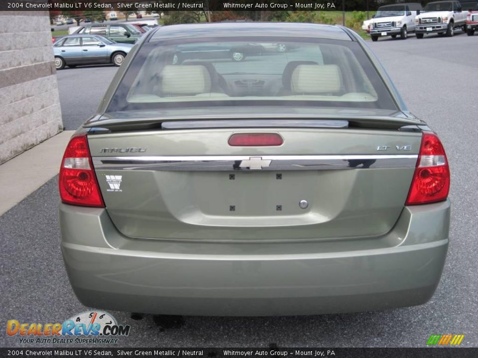 2004 Chevrolet Malibu LT V6 Sedan Silver Green Metallic / Neutral Photo #9