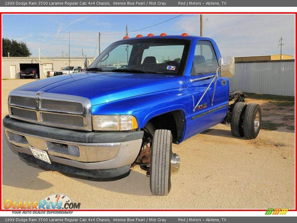 1999 Dodge Ram 3500 Laramie Regular Cab 4x4 Chassis Intense Blue Pearl / Mist Gray Photo #1