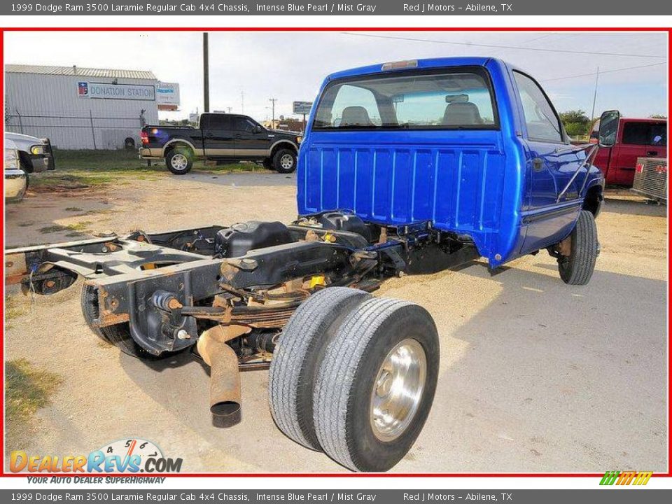 1999 Dodge Ram 3500 Laramie Regular Cab 4x4 Chassis Intense Blue Pearl / Mist Gray Photo #5