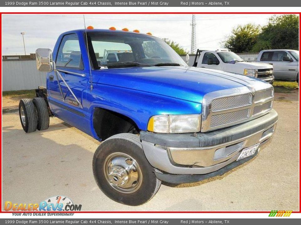 1999 Dodge Ram 3500 Laramie Regular Cab 4x4 Chassis Intense Blue Pearl / Mist Gray Photo #7
