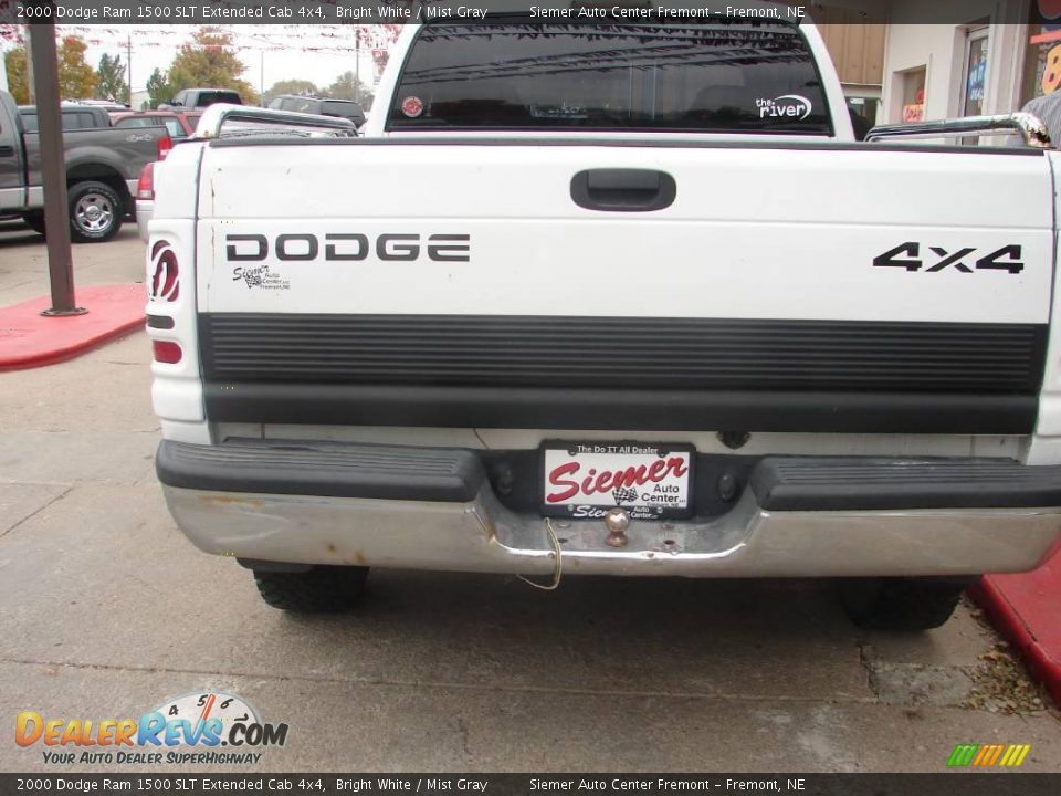 2000 Dodge Ram 1500 SLT Extended Cab 4x4 Bright White / Mist Gray Photo #4