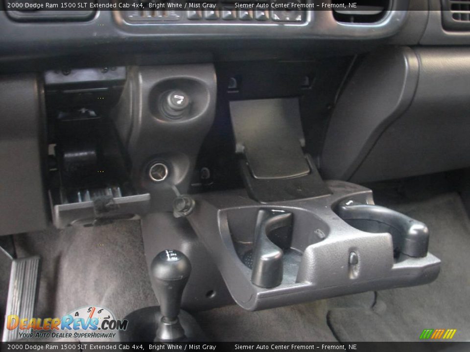 2000 Dodge Ram 1500 SLT Extended Cab 4x4 Bright White / Mist Gray Photo #8